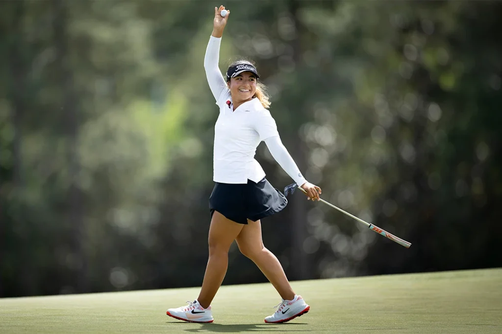 01. REINA DE AUGUSTA