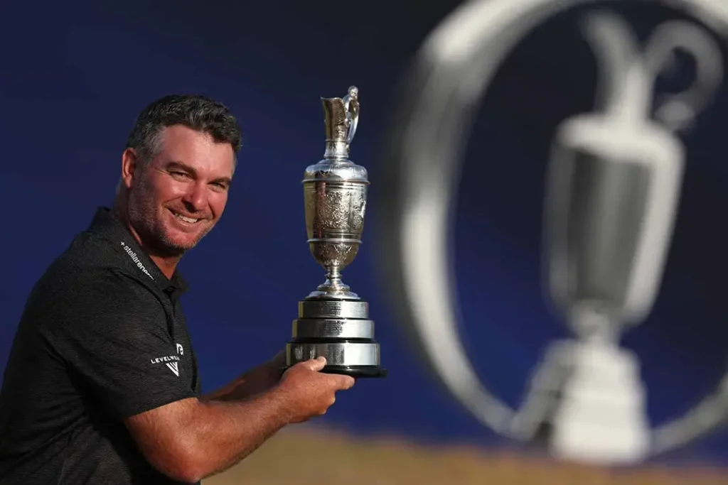 01. CHAMPION GOLFER OF THE YEAR